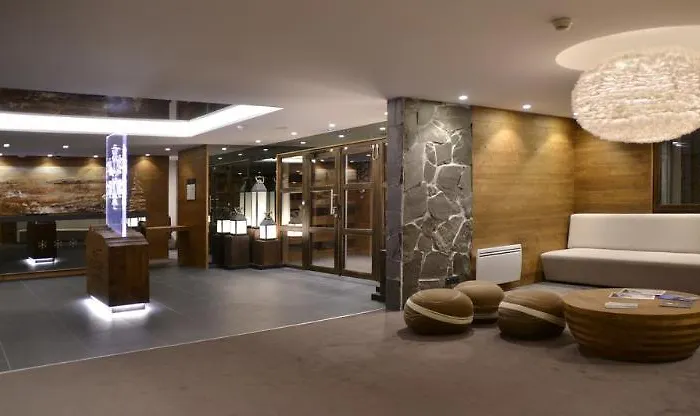 Hotel Ily & La Rosiere 4*