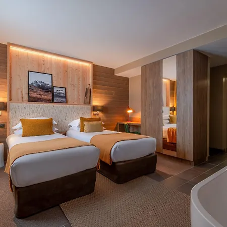 Ily & La Rosiere Hotel 4*
