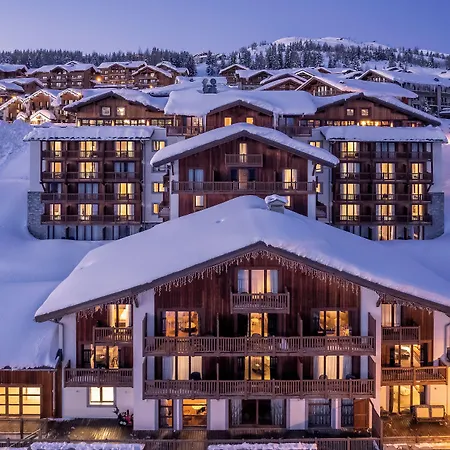Ily & La Rosiere Hotel