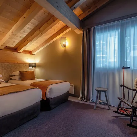 Ily & La Rosiere Hotel